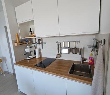 Stomorska Apartamento | Sunny Apartments