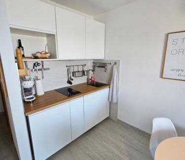 Stomorska Apartamento | Sunny Apartments