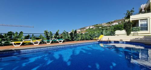 Arco da Calheta Apartamento | Sunny Arco Retreat
