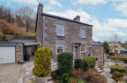 Lindale Casa | Sunny Brae