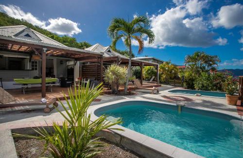 Sainte-Anne Casa | Sunny Bungalow