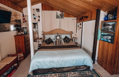 Port Angeles Cabina | Sunny Cabin at Lake Sutherland - Exclusive & Private Waterfront