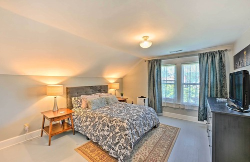 Port Gardner Casa | Sunny & Central Everett Home < 1 Mile to Dtwn!