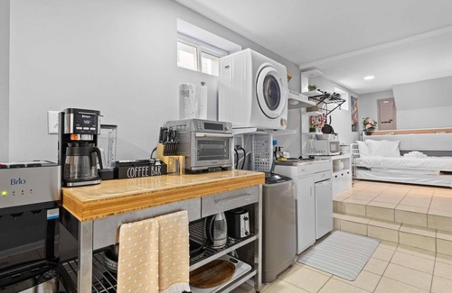 Woodridge Apartamento | Sunny City Accommodations - Close to METRO and UMD