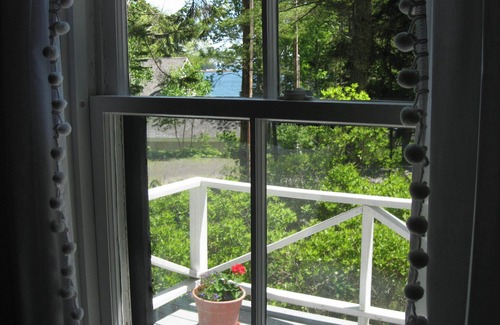 Tenants Harbor Cabaña | Soleado, confortable cabaña, puerto de inquilinos con wi-fi