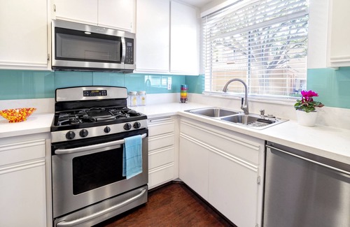 Laguna Niguel Condominio | ★ Recientemente renovado! Condominio moderno a 5 minutos de la playa ★