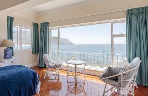 Fish Hoek Casa | Sunny Cove Manor