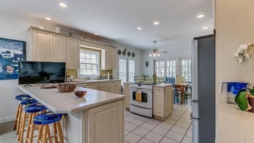 Debordieu Colony Casa | Sunny Days home