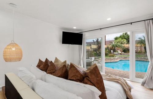 Placentia Casa | Sunny Daze - Heated Pool - Billiards - Games