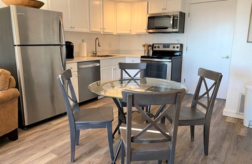 Sea Dunes Condominio | Sea Dunes Green Turtle B6 Down - Sunny Daze Townhome