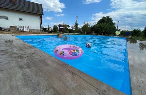 Central Serbia Casa | Sunny Funny House