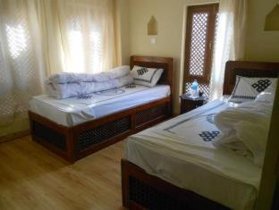 Bhaktapur Casa | Sunny Guest House and Cafe