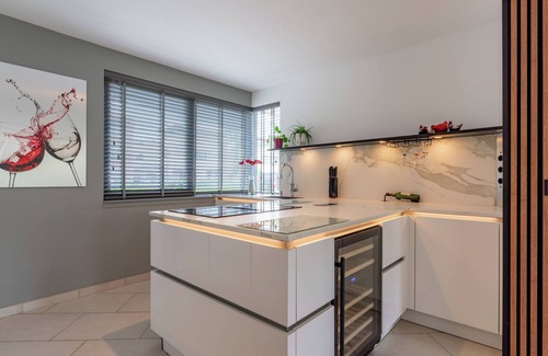Alkmaar Casa | Sunny holiday home by the water