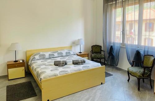 Sarnico Apartamento | SUNNY HOLIDAY HOME