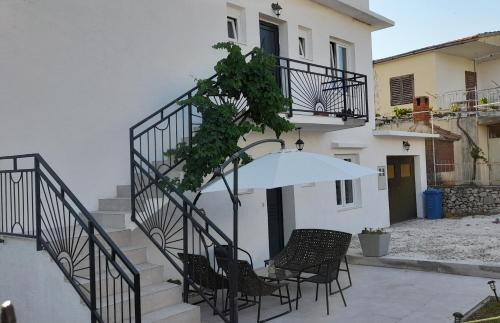 Vinisce Apartamento | sunny holiday