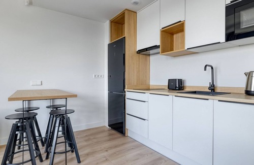 Imperial Apartamento | Sunny Imperial 2BR w/ Pool, Gym, Sauna & Rooftop, by Blueground