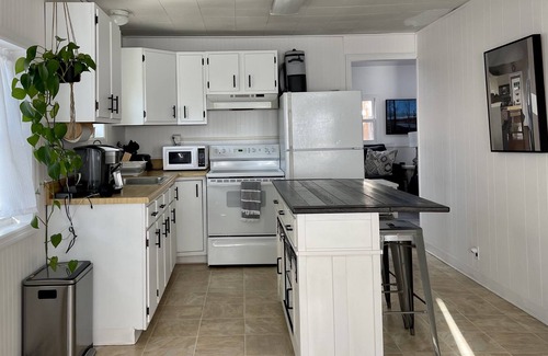 Copake Lake Cabaña | Sunny Lakeside Artist's Cottage with Dock and Kayaks