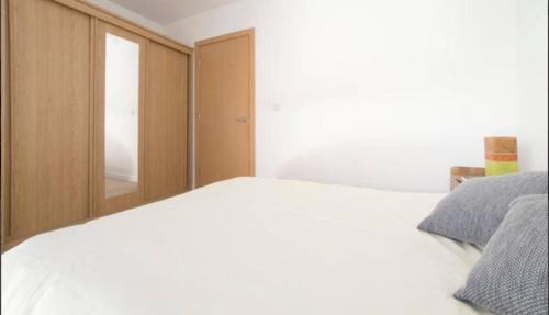 Dalston Apartamento | Sunny London apartment for 4 guests, self check in