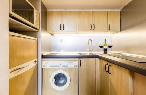 Embajadores Apartamento | sunny n quiet penthouse in the center