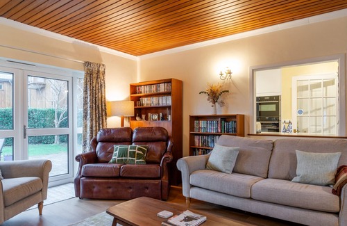 Rock Chalet De Esquí | Sunny Nook