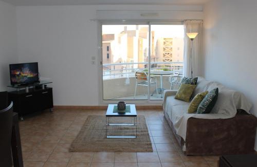 Beausoleil Apartamento | Sunny one bed, sea view, larvotto beach, Monaco