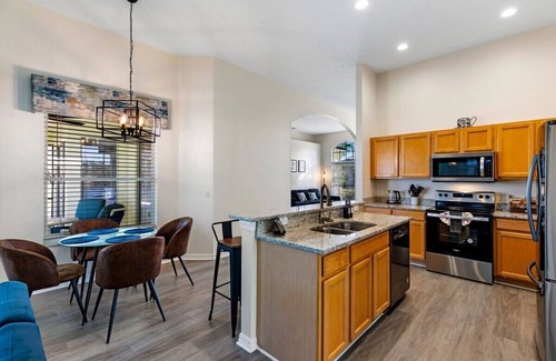 Bridgewater Crossing Casa | Sunny Pool with Lake View - Game Room - Nr Disney