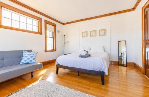 Oak Square Casa | Sunny Private Bedroom #5