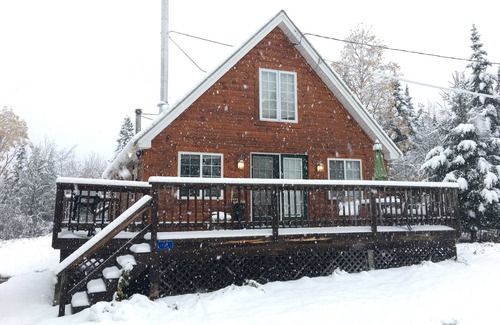 Rangeley Casa | Sunny Private Nature Chalet -Rangeley/Saddleback