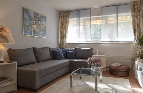 Bloemendaal Apartamento | Apartment on a dune. Great location! Close to the sea & Amsterdam.