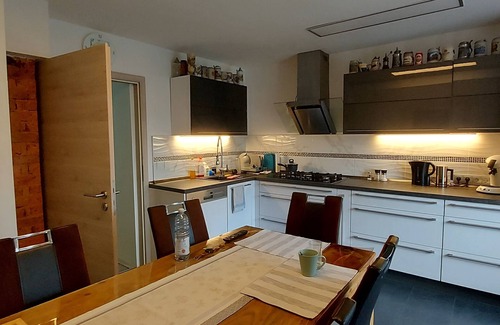 Duerrwangen Apartamento | Sunny room 2 with own living room, bathroom, terrace