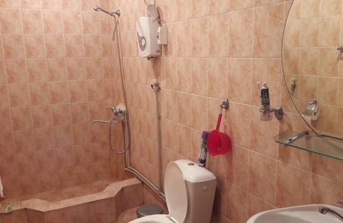 Yerevan Casa | Habitación Soleada Buena Zona