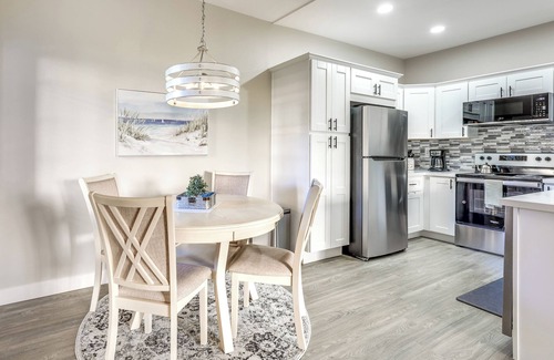 San Diego Condominio | Sunny San Diego Condo w/ Pool Access Near Wineries