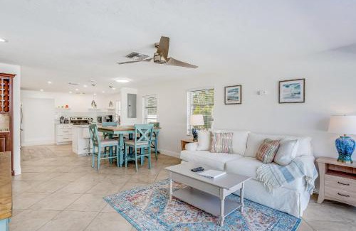 Naples Park Casa | Sunny Sea Breeze