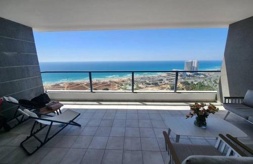 Bat Yam Apartamento | Sunny Sea View 4B apt 29 floor