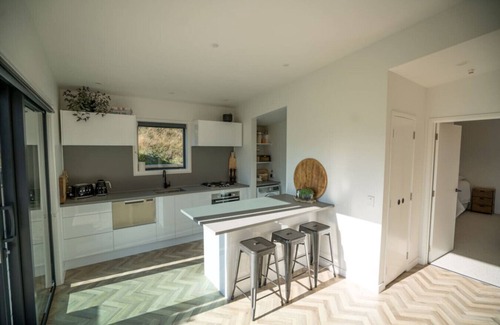Lake Hayes Condominio | Sunny self contained unit in Shotover