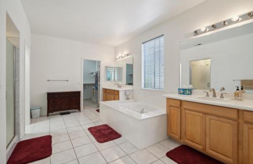 South San Jose Casa | Sunny Serenity- Pet Friendly 5BR Home In San Jose