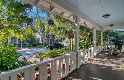 Downtown Historic District Casa | Sunny Side Cottage