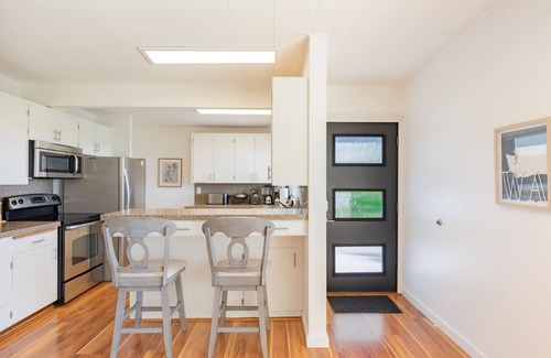 Freeland Casa | Sunny Side Island Retreat by AvantStay | Backyard