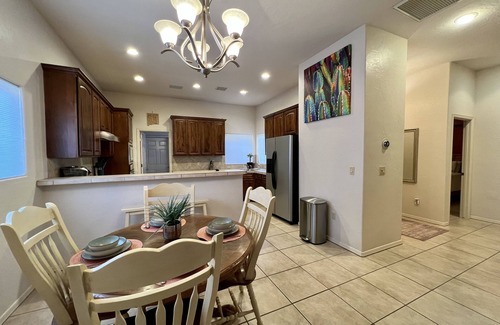 Las Cruces Casa | Sunny Sonoma Hideaway-Hot Tub!!