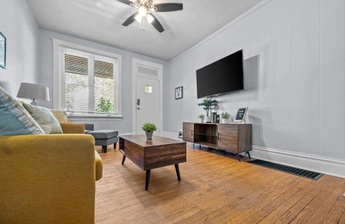 St. Louis Casa | Sunny South City Haven 2BR Getaway