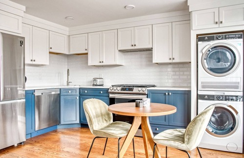 Columbus Apartamento | Sunny South End 1BR w/ in-unit W/D, steps to restaurants, by Blueground