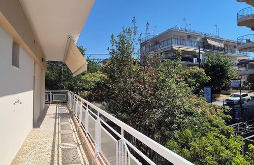 Kallikratia Apartamento | Sunny, Spacious & Central – Family-Friendly Holiday Spot