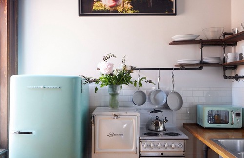 Hudson Apartamento | Sunny, Spacious & Central: Top Hat