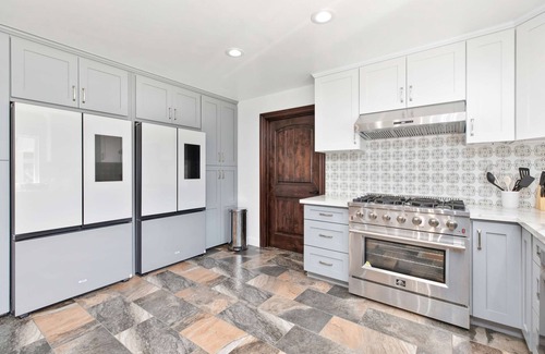 Hacienda Heights Casa | Sunny Spanish Villa Pool Parking Privacy
