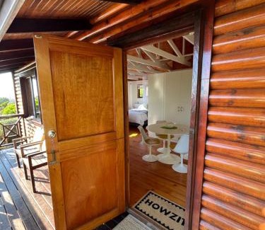 Brenton-on-Sea Apartamento | Sunny studio in the sky
