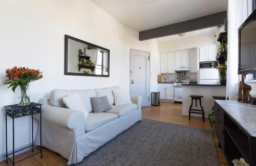 Greenwich Village Apartamento | Sunny Stylish West Village Condo