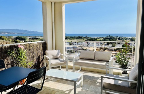 Ajaccio Apartamento | Sunny T2 with sea view
