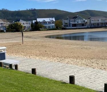 Knysna Apartamento | Sunny Thesen Islands Cottage