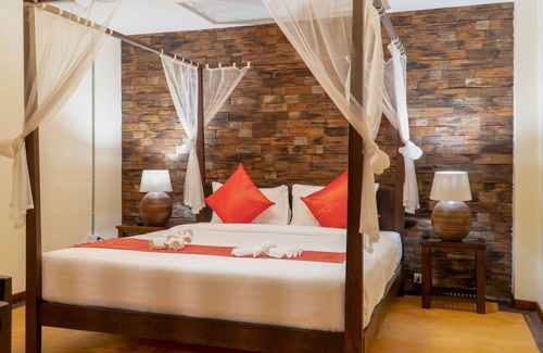 Wat Ket Hotel | Sunny V Hotel