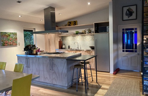 Mount Eden Casa | Sunny Villa in Kingsland with pool